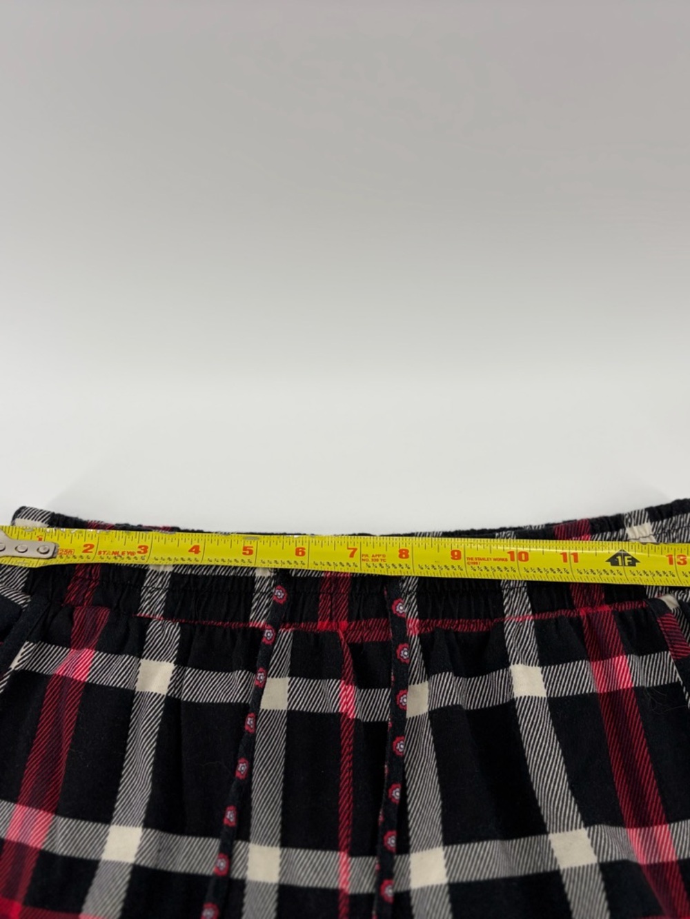 Vera Bradley Women's 2PC Plaid Pajama Set Red/Black Size Small Cotton - Picture 7 of 11